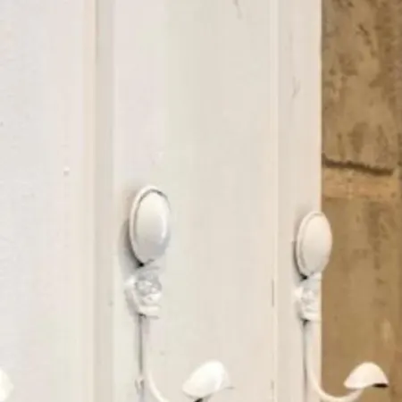 Daire Be My Guest In